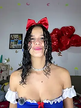 catalina santana4 online show from 03/27/26, 04:43