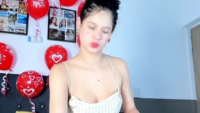 catalina santana4 online show from 02/14/26, 03:51