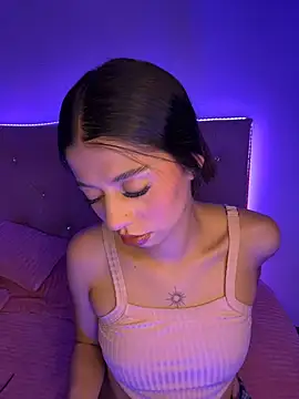 Deva 00 online show from 04/10/26, 04:52