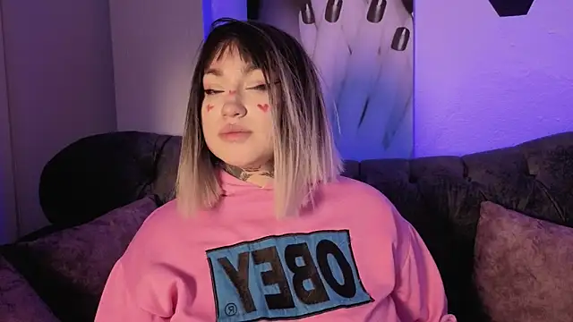 meowboo online show from 02/15/26, 07:51