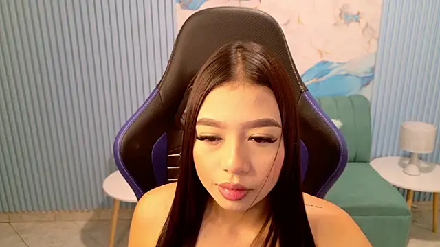 Snapshot of valerie20_ chatting on 03/17/26, 04:26 valerie20 online show from 03/17/26, 04:26