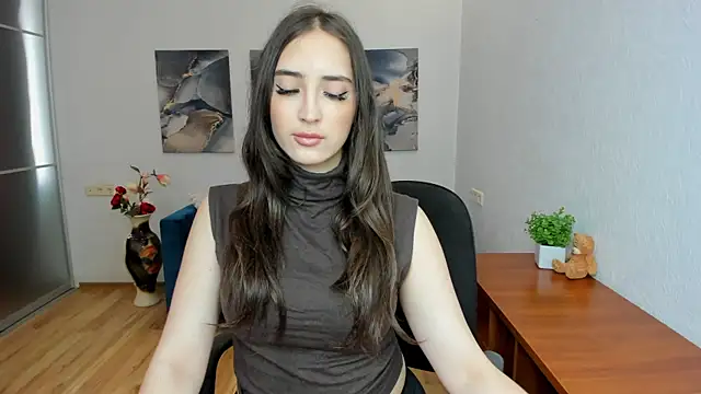 Effy Royse online show from 05/29/26, 05:35