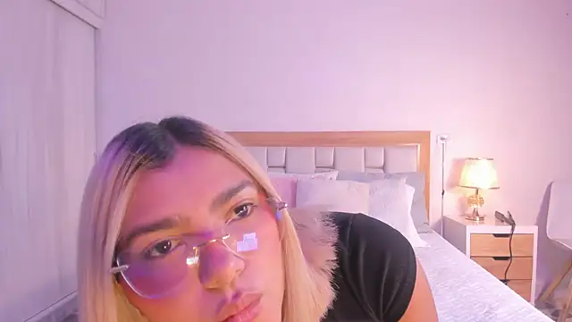 Bunny Blush1 online show from 03/15/26, 11:39