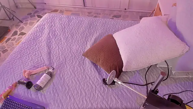 Bunny Blush1 online show from 04/06/26, 08:10