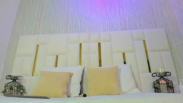 Snapshot of Bunny_Blush1 chatting on 02/14/26, 07:58 Bunny Blush1 online show from 02/14/26, 07:58