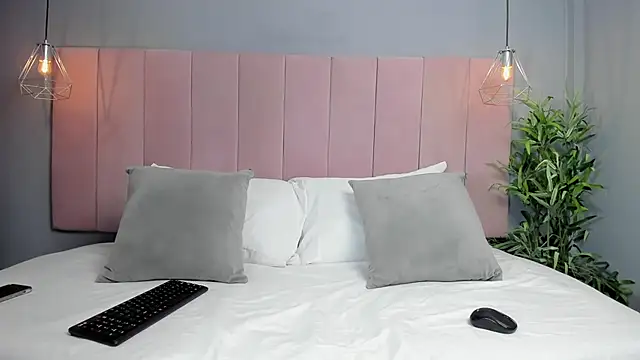 MartinaGrace online show from 02/26/26, 06:30