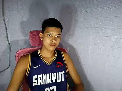 UrAsian Turjak online show from 03/29/26, 03:24