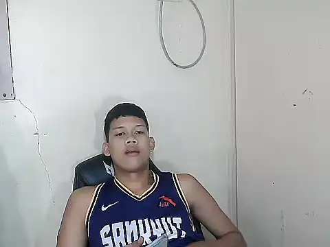 UrAsian Turjak online show from 05/03/26, 03:15