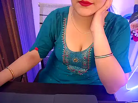  chitranshi online show from 02/20/26, 06:19