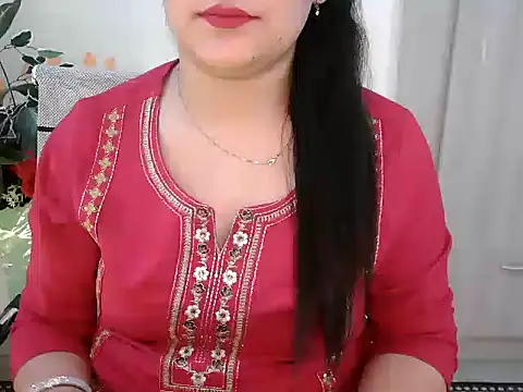  chitranshi online show from 03/18/26, 04:59