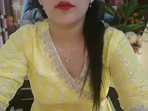 Snapshot of _chitranshi chatting on 05/02/26, 04:18 chitranshi online show from 05/02/26, 04:18