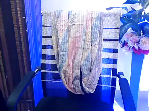  chitranshi online show from 02/17/26, 05:49