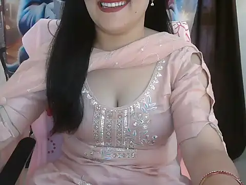 Snapshot of _chitranshi chatting on 05/30/26, 05:36 chitranshi online show from 05/30/26, 05:36
