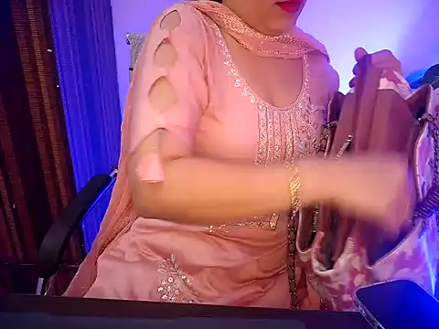  chitranshi online show from 02/21/26, 05:20