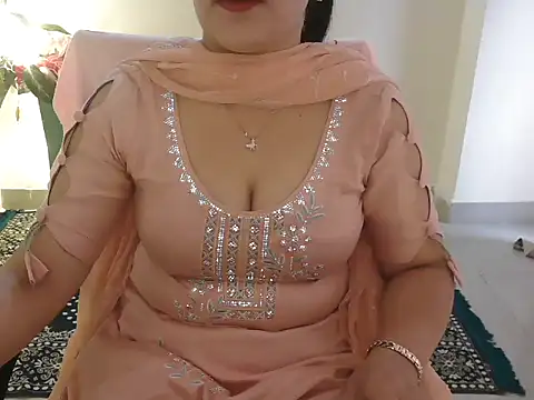  chitranshi online show from 04/15/26, 05:57