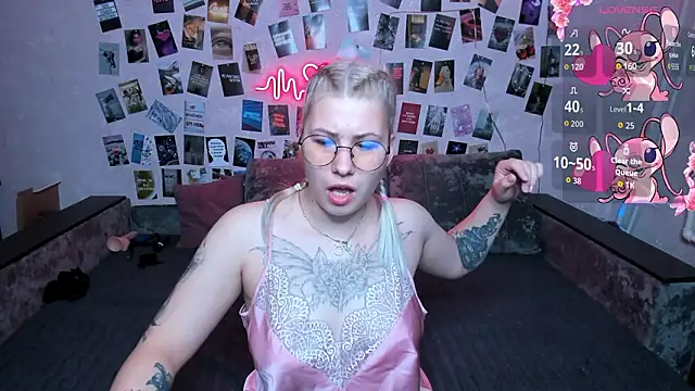 x Ulya1cutex online show from 03/21/26, 04:22