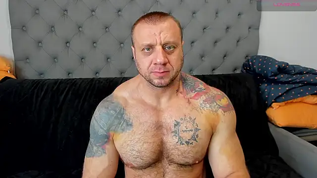 Samson Legend online show from 10/22/25, 11:42