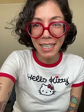 JeanneDuval8888 online show from 06/05/26, 10:48