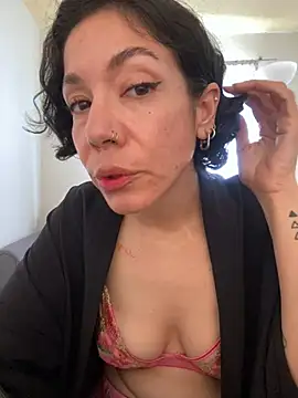 JeanneDuval8888 online show from 04/02/26, 10:49