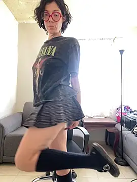 JeanneDuval8888 online show from 04/16/26, 11:29