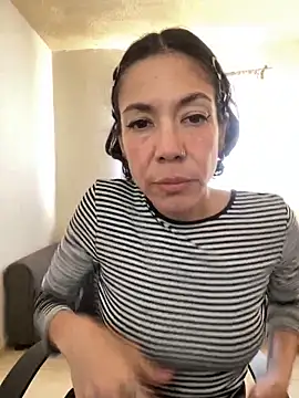 JeanneDuval8888 online show from 03/12/26, 12:16