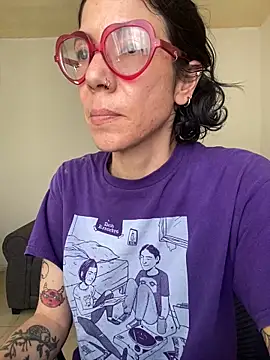 JeanneDuval8888 online show from 05/12/26, 10:38
