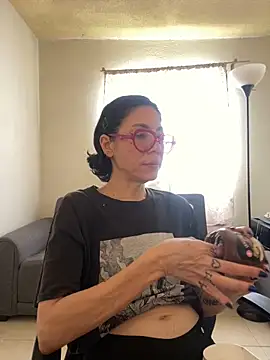 JeanneDuval8888 online show from 04/10/26, 10:28