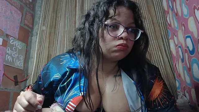 vanuslovelatina online show from 03/25/26, 02:01