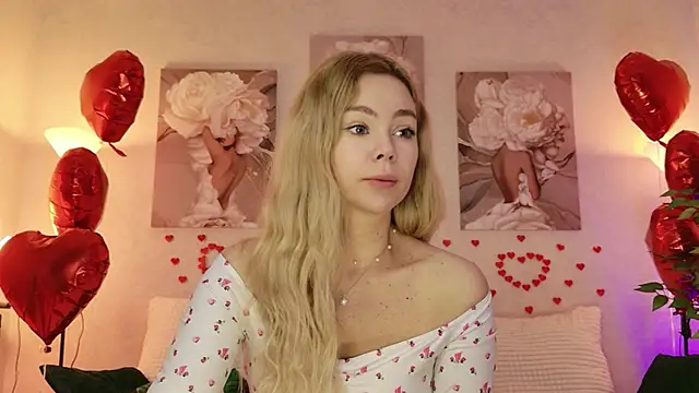 Snapshot of caty_kiss chatting on 02/14/26, 02:23 caty kiss online show from 02/14/26, 02:23