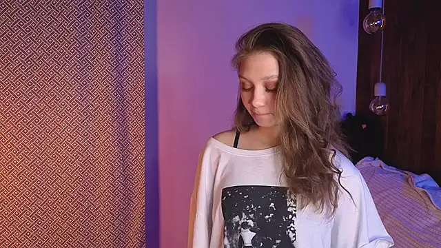 Snapshot of HolliBillig chatting on 03/16/26, 07:16 HolliBillig online show from 03/16/26, 07:16