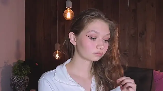 Snapshot of HolliBillig chatting on 02/22/26, 07:04 HolliBillig online show from 02/22/26, 07:04