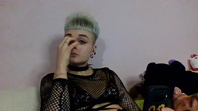 AlisaDear257 online show from 04/02/26, 07:31