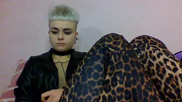 Snapshot of AlisaDear257 chatting on 02/28/26, 12:49 AlisaDear257 online show from 02/28/26, 12:49