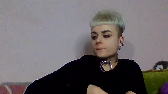 Snapshot of AlisaDear257 chatting on 02/11/26, 09:14 AlisaDear257 online show from 02/11/26, 09:14