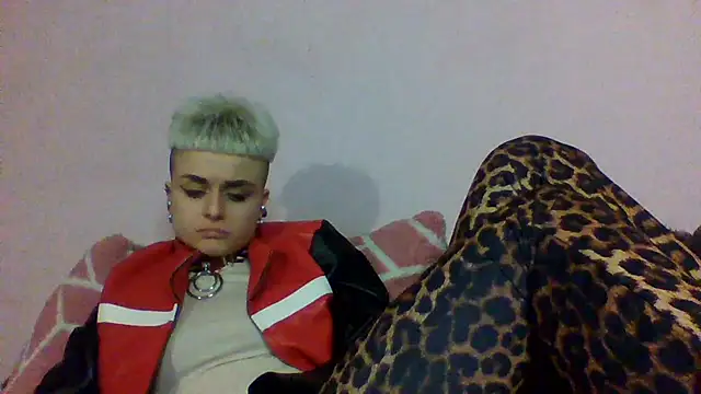 Snapshot of AlisaDear257 chatting on 02/23/26, 09:04 AlisaDear257 online show from 02/23/26, 09:04