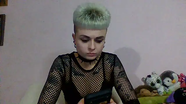 AlisaDear257 online show from 04/05/26, 09:10