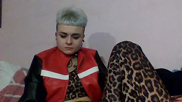 Snapshot of AlisaDear257 chatting on 02/26/26, 08:42 AlisaDear257 online show from 02/26/26, 08:42