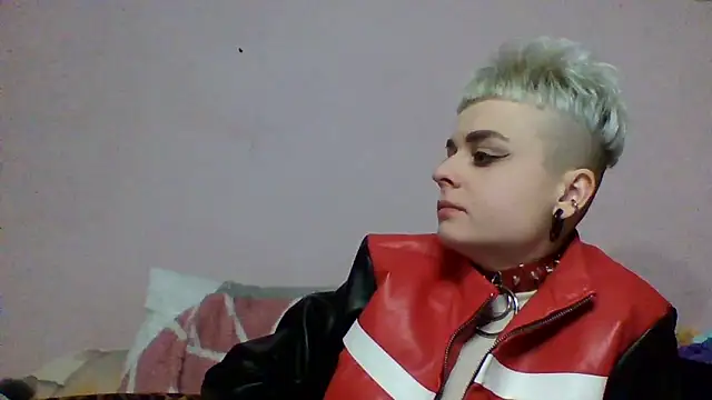 Snapshot of AlisaDear257 chatting on 02/20/26, 08:44 AlisaDear257 online show from 02/20/26, 08:44