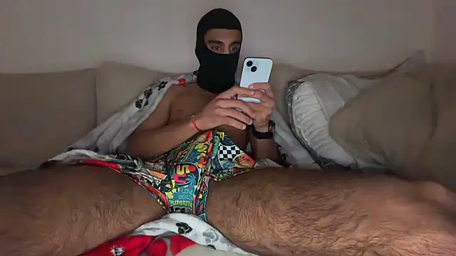 Snapshot of reubeu2pnm chatting on 02/10/26, 10:20 reubeu2pnm online show from 02/10/26, 10:20