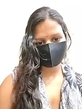 ankita077 online show from 04/26/26, 11:57