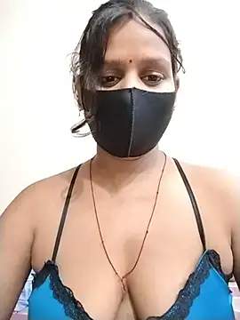 ankita077 online show from 05/27/26, 05:42