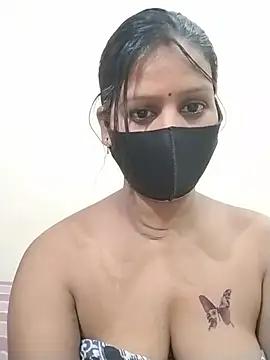 ankita077 online show from 04/19/26, 01:56