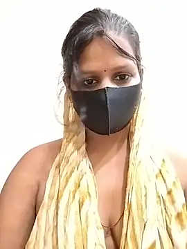 Snapshot of ankita077 chatting on 06/21/26, 01:06 ankita077 online show from 06/21/26, 01:06