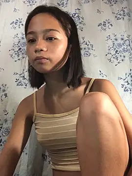 Snapshot of Asianpinay_Skinny1818 chatting on 06/21/26, 09:53 Asianpinay Skinny1818 online show from 06/21/26, 09:53