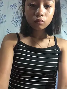 Snapshot of Asianpinay_Skinny1818 chatting on 06/09/26, 09:49 Asianpinay Skinny1818 online show from 06/09/26, 09:49