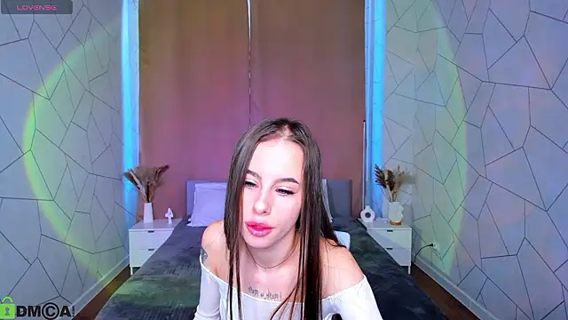 kristi kitss online show from 03/11/26, 01:21