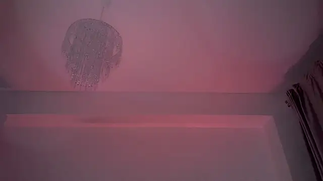 Snapshot of ElenaVoss chatting on 02/23/26, 07:03 ElenaVoss online show from 02/23/26, 07:03