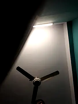 Hot-sadia6 online show from 02/15/26, 11:42