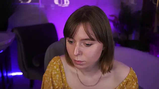 SofiaLuxuryy online show from 04/20/26, 02:40