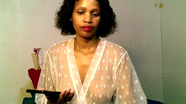 Mabelle Eveline online show from 04/15/26, 07:58